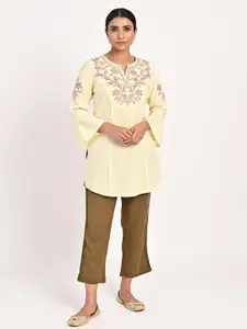 Lakshita Plus Size Floral Embroidered Notched Neck Thread Work Pure Cotton Kurti