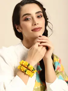 Anouk Women Set of 2 Floral Bangles