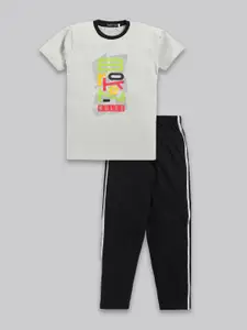 Todd N Teen Boys Typographic Printed Pure Cotton T-shirt with Trousers