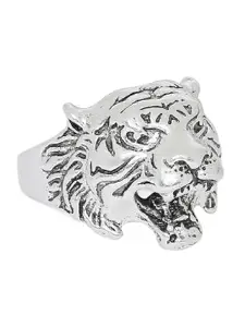 OOMPH Men Silver Plated Vintage Tiger Shaped Finger Ring