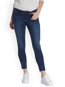 Vero Moda Women Blue Slim Fit Low-Rise Low Distress Stretchable Jeans