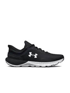 UNDER ARMOUR Men Woven Design Charged Escape 4 Running Shoes