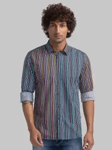 Parx Slim Fit Opaque Pin Striped Organic Cotton Casual Shirt