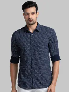Parx Slim Fit Opaque Micro Ditsy Printed Casual Shirt
