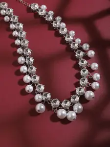 SOHI Silver-Plated Pearls Choker Necklace