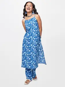 Global Desi Floral Printed Sleeveless Sequined Pure Cotton Straight Kurta