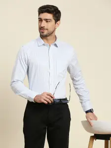 INVICTUS Original Slim Fit Vertical Striped Pure Cotton Formal Shirt