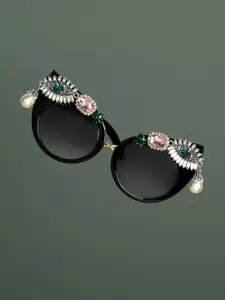 HAUTE SAUCE by  Campus Sutra Women Round Sunglasses AW23_SOHISG9082
