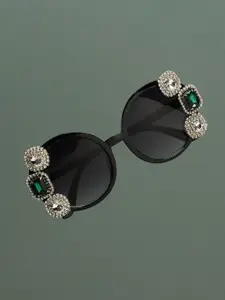 HAUTE SAUCE by  Campus Sutra Women Embellished Round Sunglasses AW23_SOHISG9142