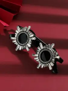 HAUTE SAUCE by  Campus Sutra Women Embellished Round Sunglasses AW23_SOHISG9037