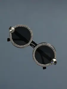HAUTE SAUCE by  Campus Sutra Women Embellished Round Sunglasses AW23_SOHISG9139