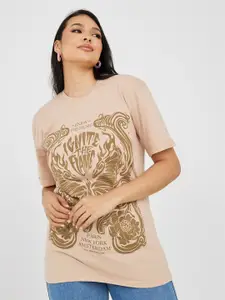Styli Graphic Printed Relaxed-Fit Cotton T-shirt