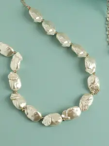 SOHI Gold-Plated Necklace