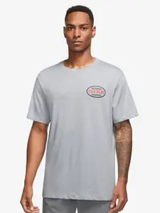 Nike F.C. Printed Dri-FIT Loose Fit Fitness T-Shirt