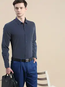 INVICTUS Comfort Slim Fit Micro Disty Printed Cotton Formal Shirt