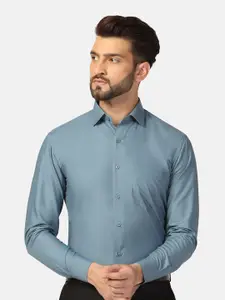 TAHVO Spread Collar Cotton Slim Fit Formal Shirt