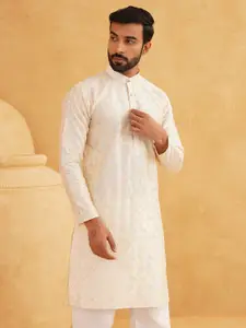 SOJANYA Embroidered Mandarin Collar Kurta