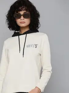 Levis Pure Cotton Long Sleeves Solid Casual Hooded Sweatshirt