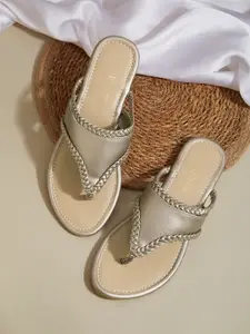 Kiana House Of Fashion Braided Open Toe Flats