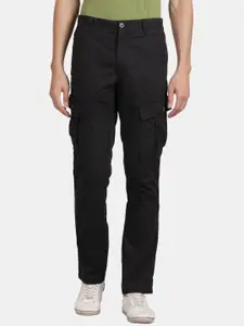 t-base Men Mid Rise Pure Cotton Cargos Trousers