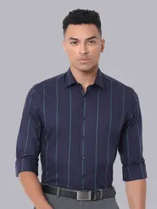 Van Heusen Slim Fit Vertical Striped Formal Shirt