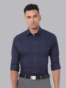 Van Heusen Move Labs Slim Fit Stretchable Micro Checked Stain Resistant Anti Bacterial Formal Shirt
