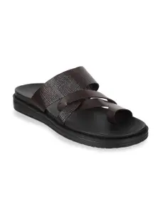 Mochi Men Textured Comfort Sandals