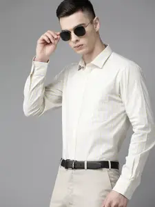 Park Avenue Men Pure Cotton Slim Fit Tartan Checked Formal Shirt