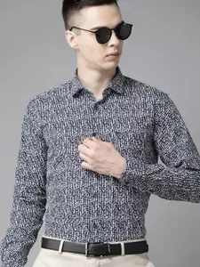 Park Avenue Men Pure Cotton Slim Fit Printed Formal Shirt