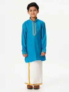 Ramraj Boys Mandarin Collar Straight Kurta With Veshti