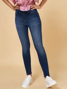 YU by Pantaloons Women Skinny Fit Light Fade Jeans