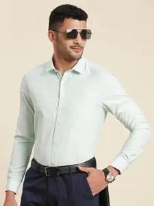 INVICTUS Original Slim Fit Opaque Formal Shirt