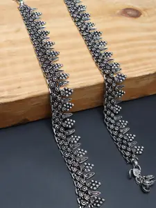 Ozanoo Silver-Plated Oxidised Anklets