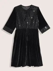 Sangria Girls Self Design Sequined Longline Tie-Up Shrug