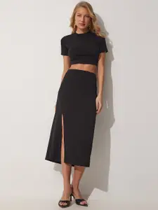 Happiness istanbul High Neck Crop Top & Midi Skirt