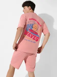 Campus Sutra Peach Printed Oversized T-Shirt & Shorts