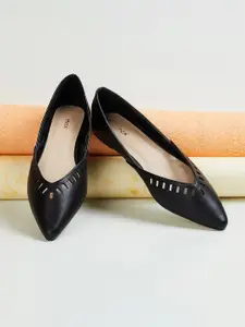max Women Pointed Toe Ballerinas With Laser Cuts