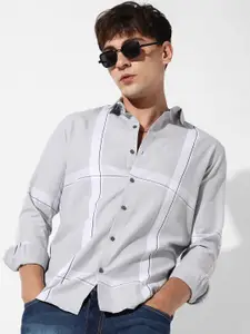 Campus Sutra Classic Striped Cotton Casual Shirt