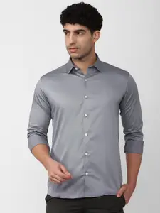 V Dot Spread Collar Slim Fit Casual Shirt