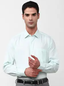 Van Heusen Spread Collar Pure Cotton Formal Shirt