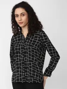 Van Heusen Woman Geometric Printed Formal Shirt