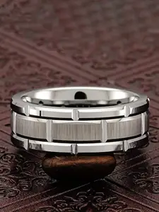 MEENAZ Silver-Plated Textured Finger Ring