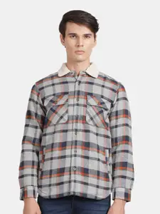 t-base Checked Cotton Casual Shirt