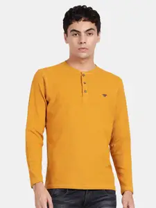 t-base Men Cotton Lycra Henley Neck T-shirt