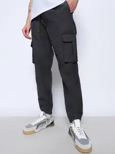 Bewakoof Men Grey Pure Cotton Cargo Joggers