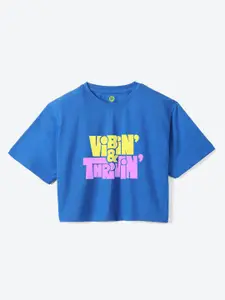 YK Girls Typography Printed Round Neck Pure Cotton Boxy T-shirt
