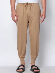 Bewakoof Brown Men Relaxed-Fit Mid-Rise Joggers