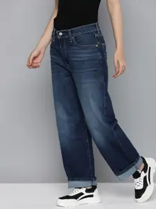 Levis Women 94 Baggy Loose Straight Fit High-Rise Light Fade Stretchable Jeans