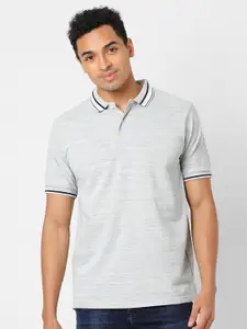 Campus Sutra Grey Relaxed Fit Polo Collar Cotton T-shirt