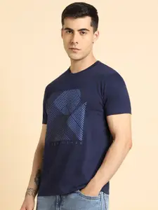 Dennis Lingo Geometric Printed Casual T-shirt
